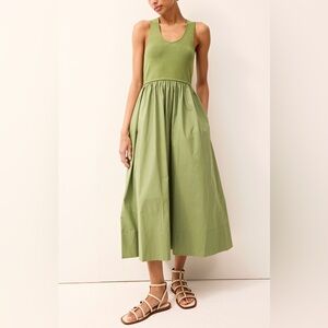 Zarr Collection
Elegant Olive